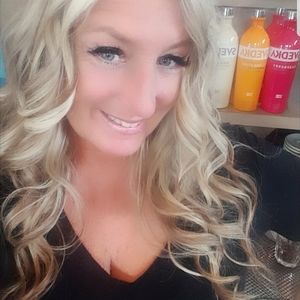 Meet your Posher, Kim